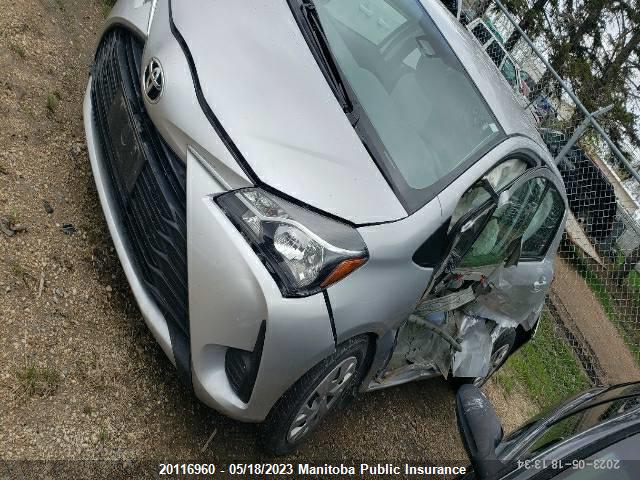 Toyota YARIS LE 2018 VNKKTUD31JA087535 Image 2