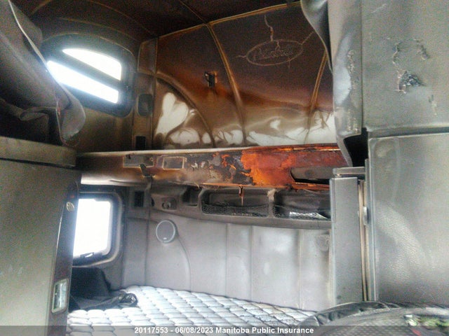 Peterbilt 587 2014 1XP4D49X5ED246909 Image 8
