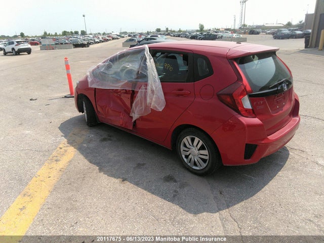 Honda FIT LX 2015 3HGGK5H58FM103423 Image 4