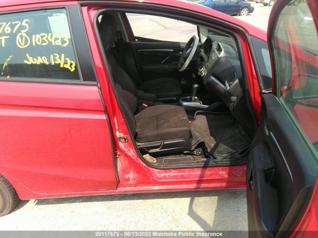 Honda FIT LX 2015 3HGGK5H58FM103423 Image 6