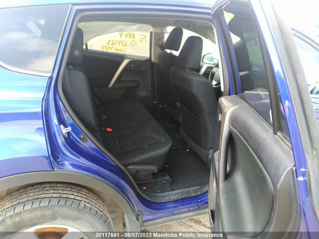 Toyota RAV4 LE 2015 2T3BFREV8FW229563 Image 9