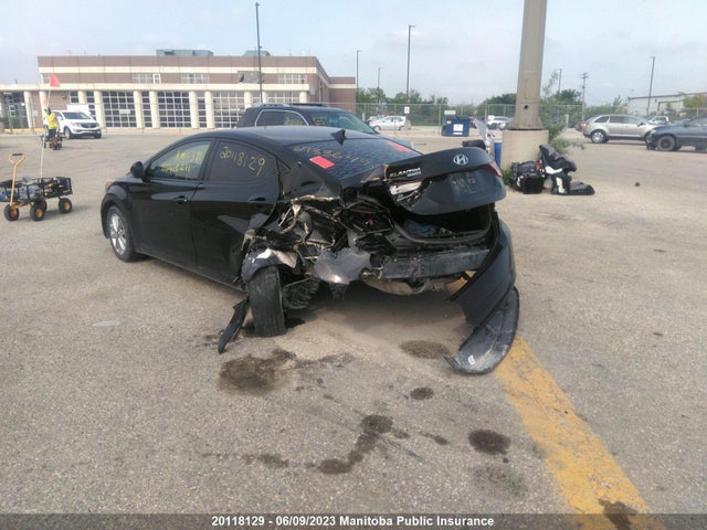 Hyundai ELANTRA SE 2015 KMHDH4AE7FU418211 Image 4