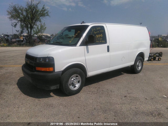 Chevrolet Express 2500 Cargo Van  2021 1GCWGAFPXM1176585 Image 2