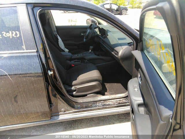 Honda HR-V LX 2023 3CZRZ1H34PM100007 Image 5