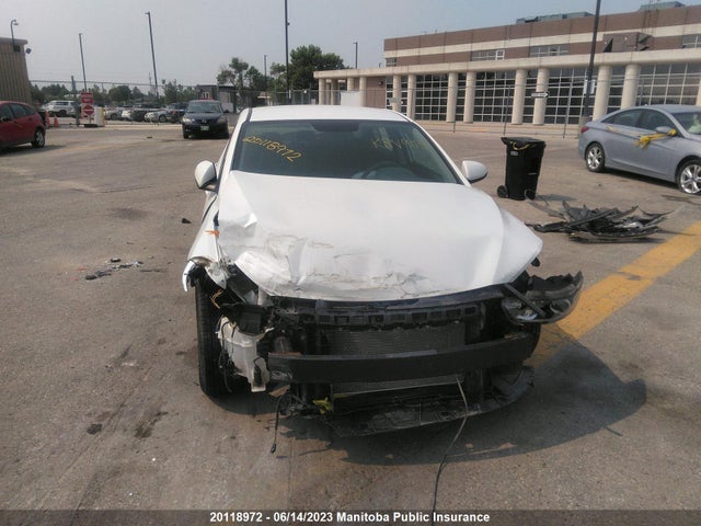 Hyundai Elantra Le 2017 5NPD74LF2HH046495 Image 7