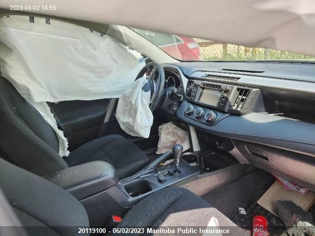 Toyota RAV4 LE 2017 2T3BFREVXHW598671 Image 5