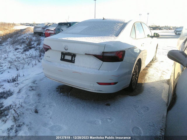 20137819 :رقم المزاد ، 3VWCB7BU5LM011445 vin ، 2020 Volkswagen Jetta Comfortline 1.4 Tsi مزاد بيع