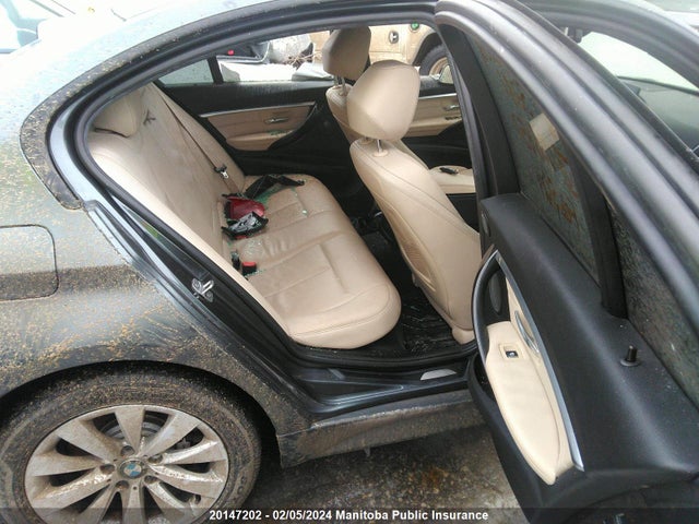 WBA8E3G53GNU38657 BMW 328I
