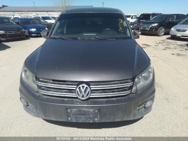 WVGJV7AX8FW562353 Volkswagen Tiguan 2.0 Tsi