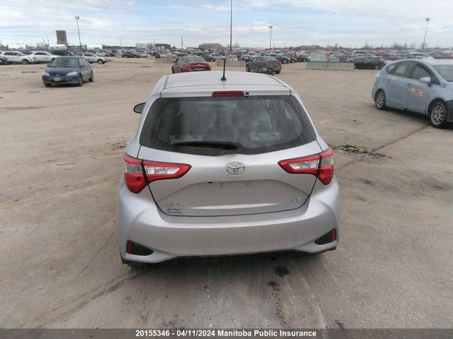 Toyota YARIS LE 2018 VNKKTUD35JA090504 Image 16