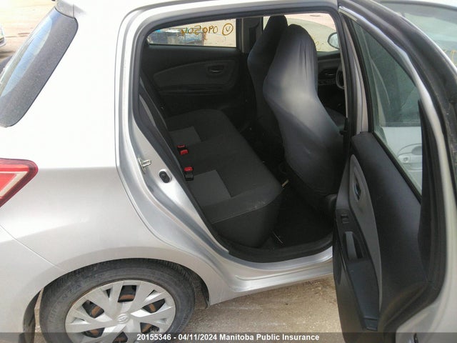 Toyota YARIS LE 2018 VNKKTUD35JA090504 Image 8