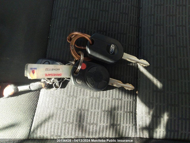 20156438 :رقم المزاد ، 3FAHP0HA9BR288976 vin ، 2011 Ford Fusion Se مزاد بيع
