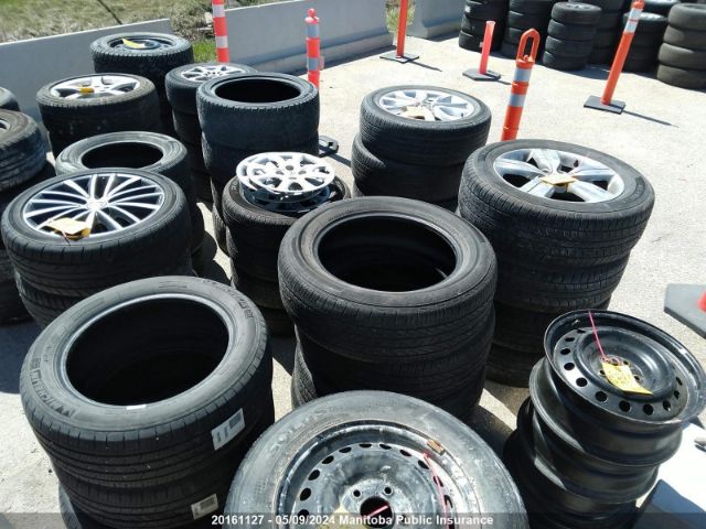 Auction sale of the 0 - Other - Tires, vin: 00000000000000000, lot number: 20161127