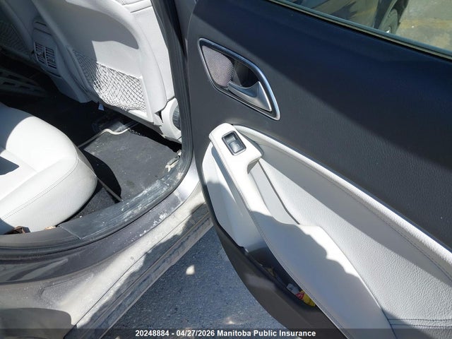 MERCEDES-BENZ GLA - 8