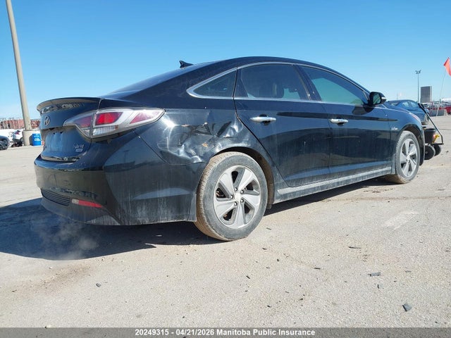 HYUNDAI SONATA LIMITED HYBRID - 6