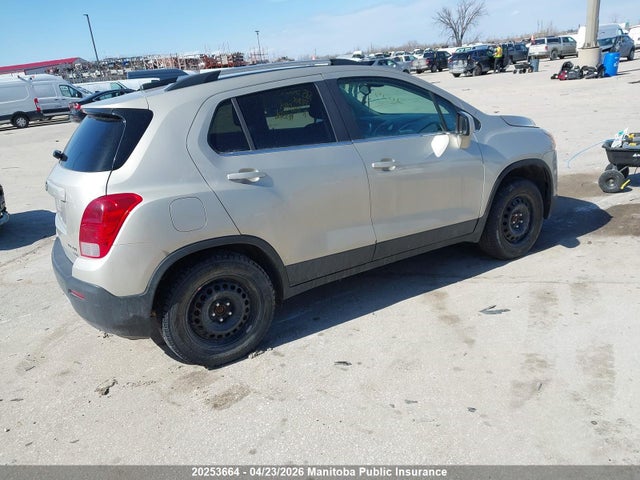 CHEVROLET TRAX - 4