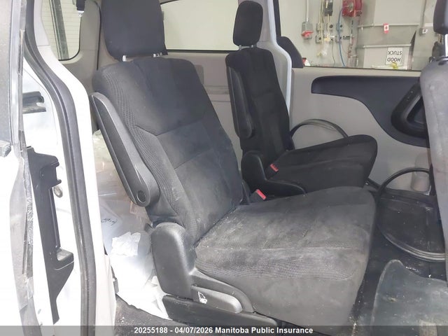 DODGE GRAND CARAVAN SXT - 8