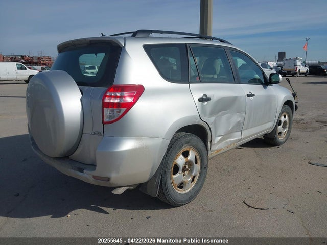TOYOTA RAV4 - 4