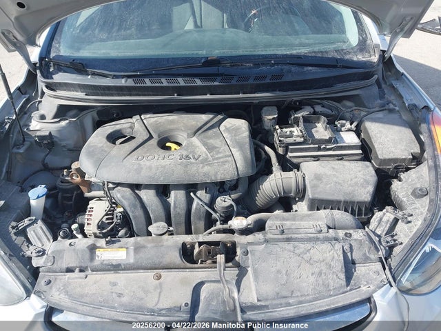 HYUNDAI ELANTRA GLS - 10