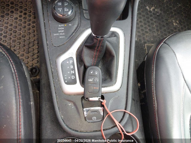 JEEP CHEROKEE TRAILHAWK - 10