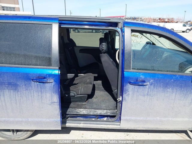 DODGE GRAND CARAVAN SXT - 7