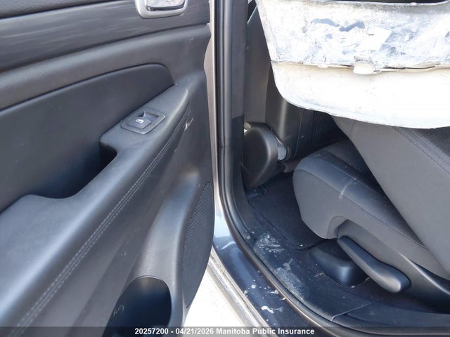 JEEP GRAND CHEROKEE LAREDO - 8