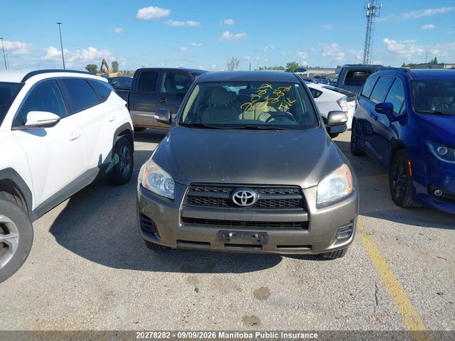 2010 Toyota RAV4 照片 12