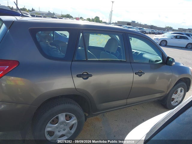 2010 Toyota RAV4 照片 13