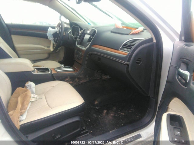 Chrysler 300C 2015 2C3CCASG6FH773150 Image 6