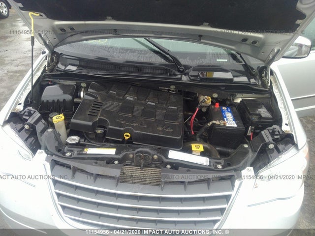 2A4RR5DX1AR189521 Chrysler Town & Country Touring
