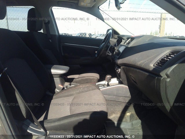JA4AJ4AW6JZ604073 Mitsubishi Rvr Se Limited/gt