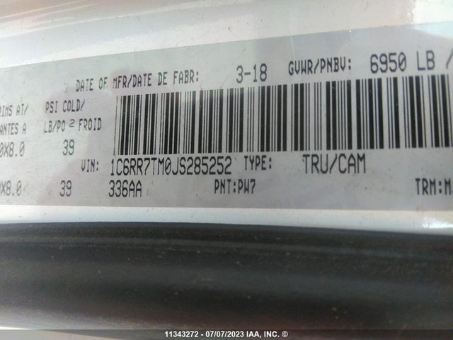 1C6RR7TM0JS285252 RAM 1500 Outdoorsman