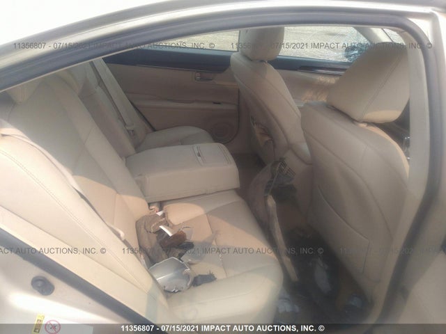 JTHBW1GG0F2092612 Lexus ES 300H