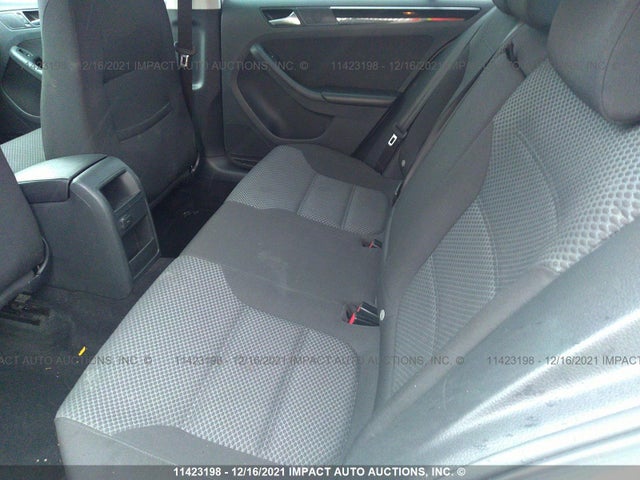 3VWD07AJXGM409340 Volkswagen Jetta Comfortline