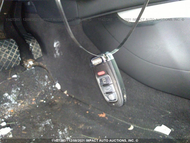 WAUMFBFR5AA077067 Audi A5 Quattro Premium