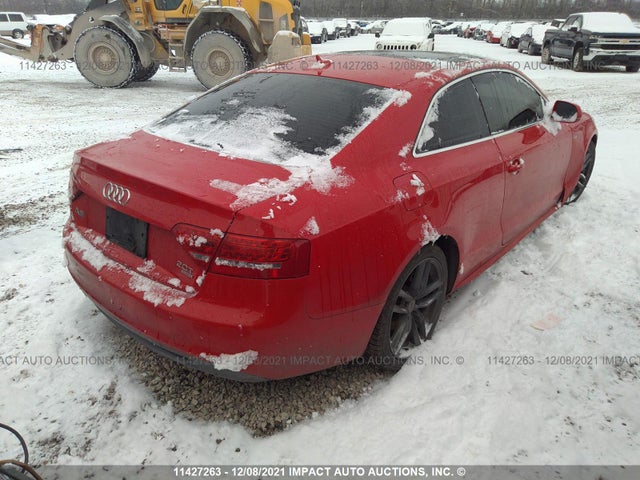 WAUMFBFR5AA077067 Audi A5 Quattro Premium