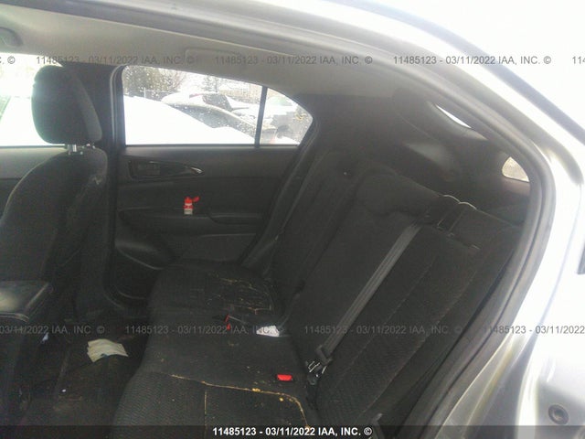 JA4AT3AA6JZ618760 Mitsubishi Eclipse Cross Es