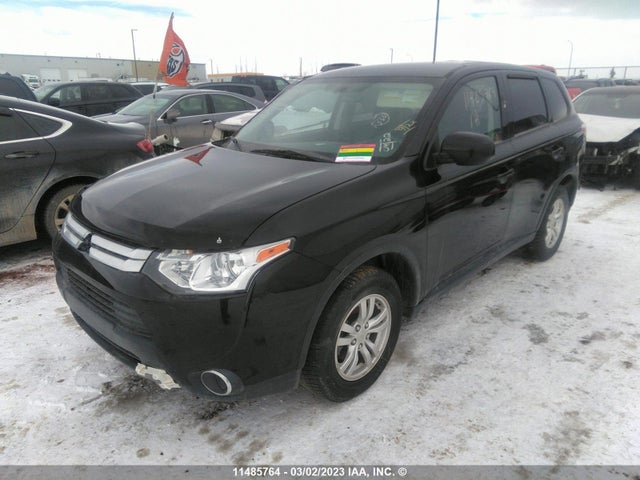 JA4AZ2A36FZ600373 Mitsubishi Outlander Es