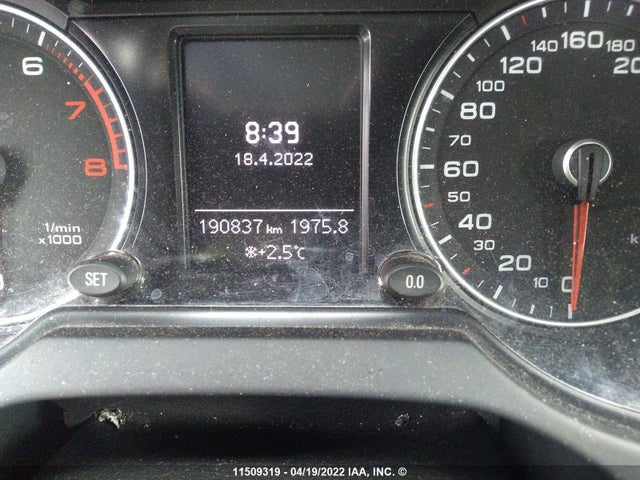 WA1C2AFP6GA132065 Audi Q5 PREMIUM