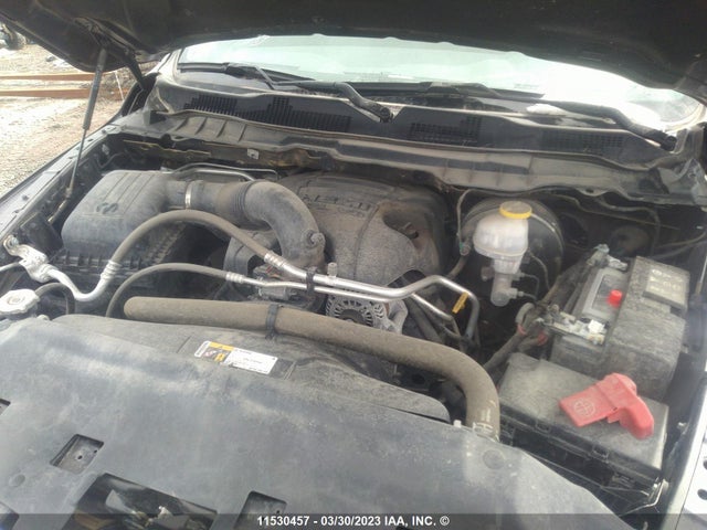 1C6RR7TT7KS623030 RAM 1500 Classic Slt