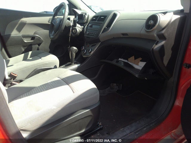 Chevrolet SONIC LS 2015 1G1JA6SH2F4188005 Image 5