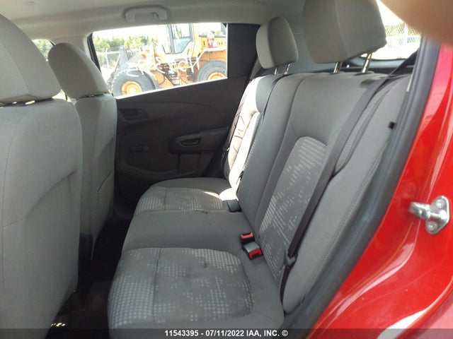 Chevrolet SONIC LS 2015 1G1JA6SH2F4188005 Image 8