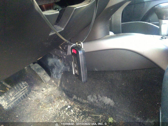 JA4MT31X08Z600752 Mitsubishi Outlander