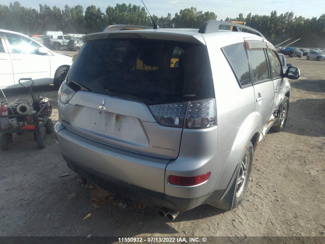 JA4MT31X08Z600752 Mitsubishi Outlander