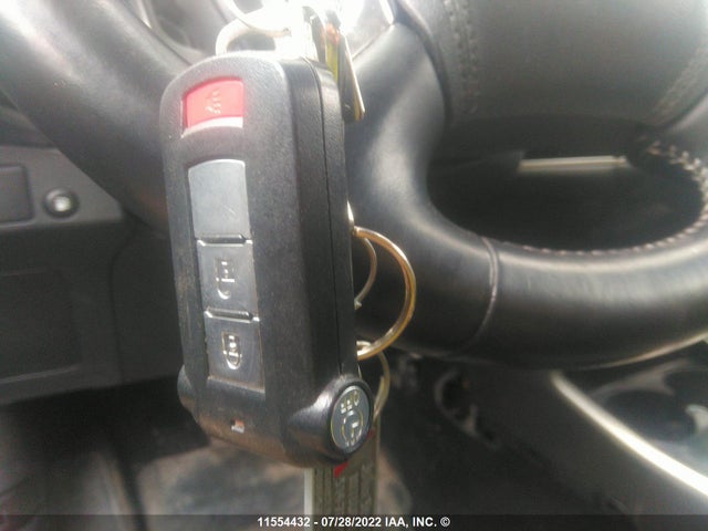 JA4J24A52JZ620193 Mitsubishi Outlander Se/gt
