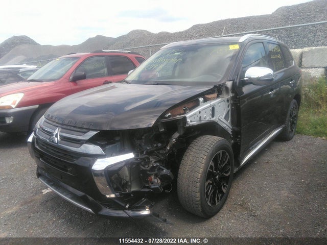 JA4J24A52JZ620193 Mitsubishi Outlander Se/gt