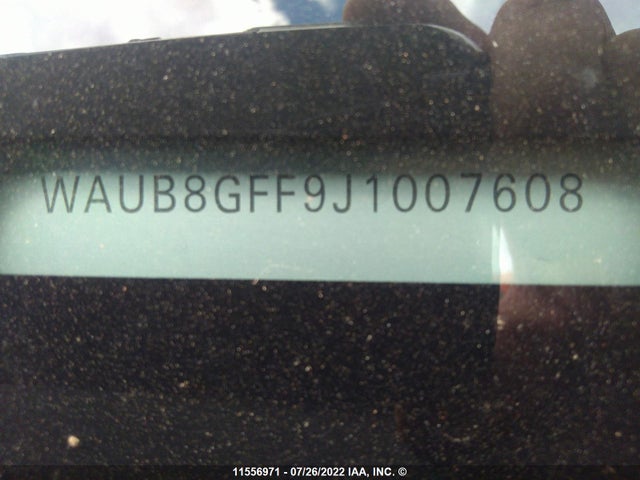 WAUB8GFF9J1007608 Audi A3 PREMIUM