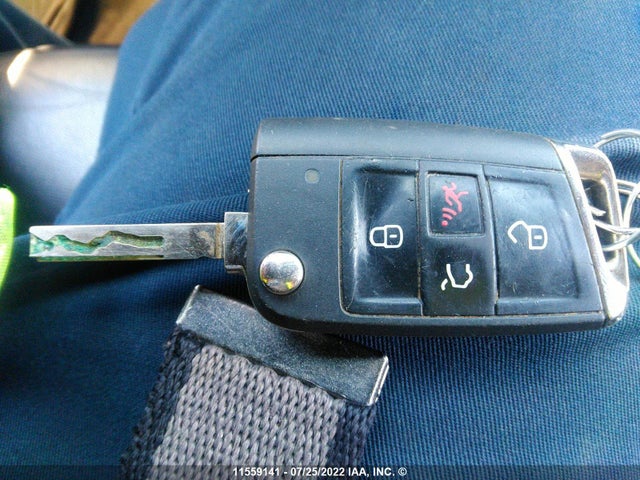3VV4B7AX4JM140021 Volkswagen Tiguan Sel Premium