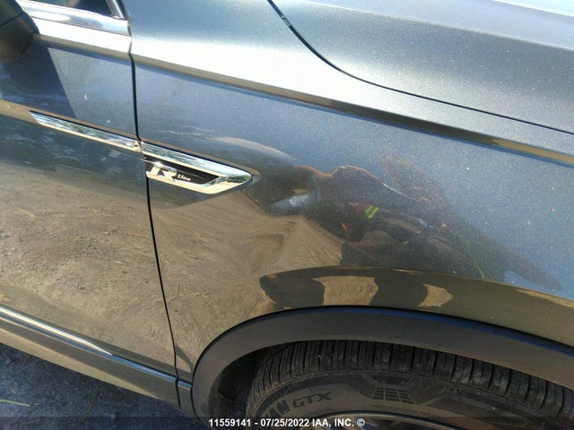 3VV4B7AX4JM140021 Volkswagen Tiguan Sel Premium