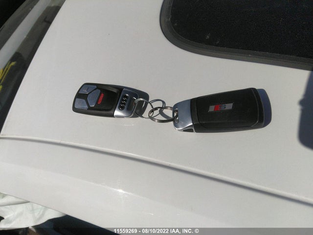 WAUB4AF49KA054310 Audi S4 Premium Plus